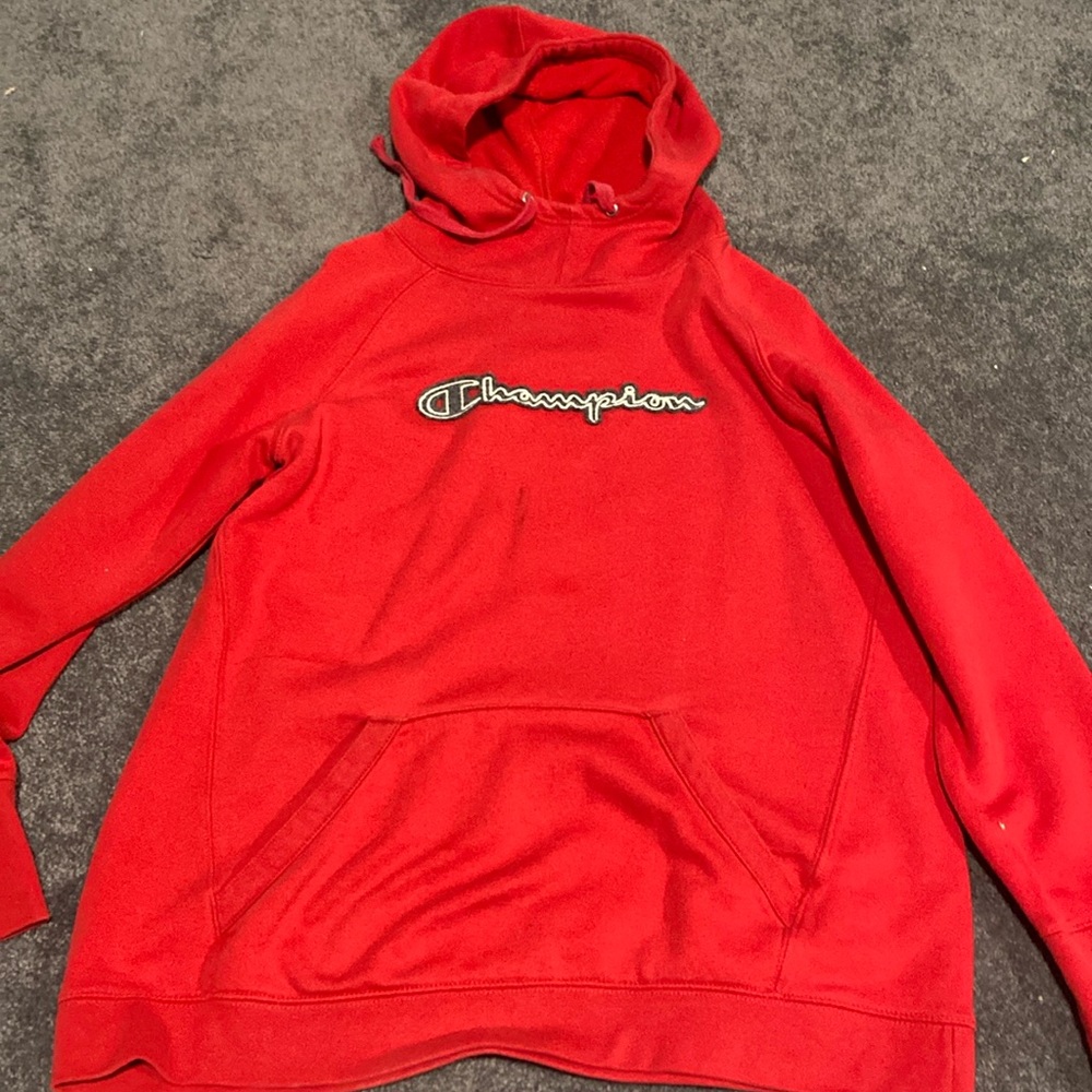 Red Champion Sweatshirt/Hoodie